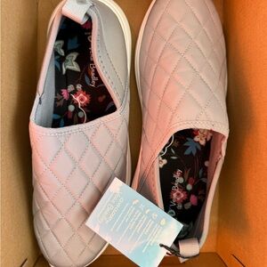 VB Cloud by Vera Bradley size 10 Gray